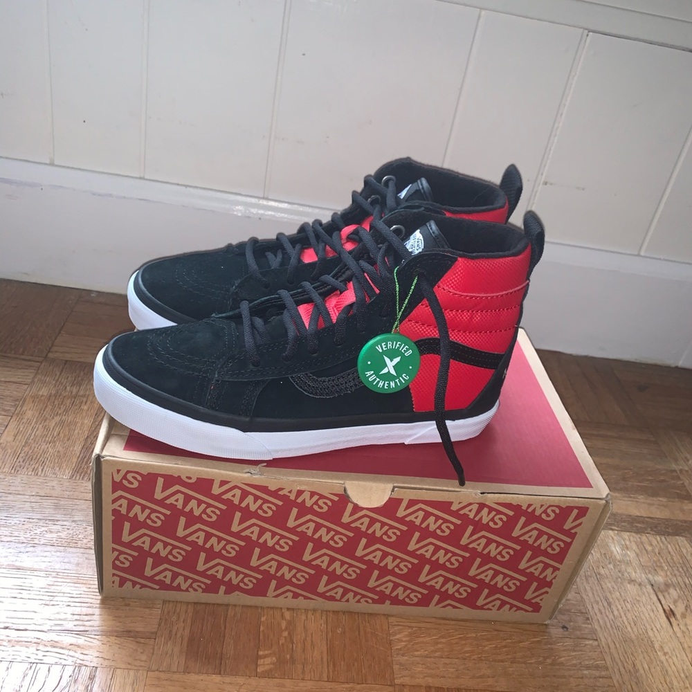 Vans The North Face Sk8 Hi MTE Dx Red/Black - Picture 1 of 4